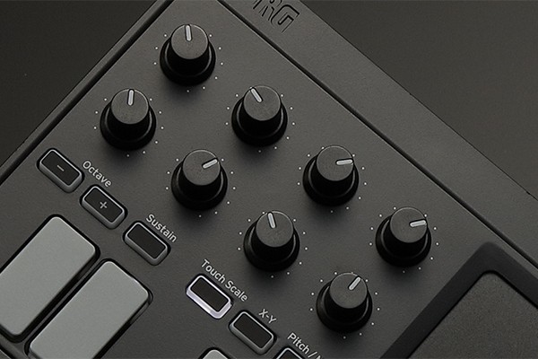 nanoKEY Studio