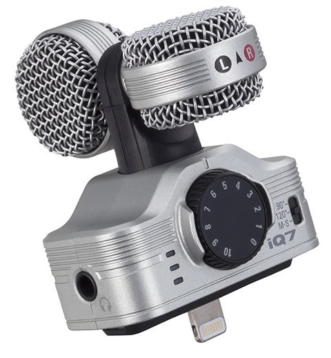 ZOOM iQ7