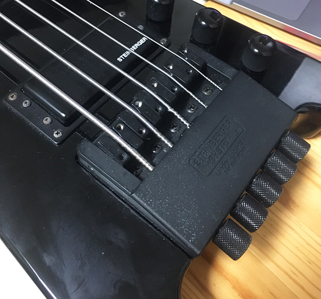 エリクサー弦をSpirit XT-25に装着