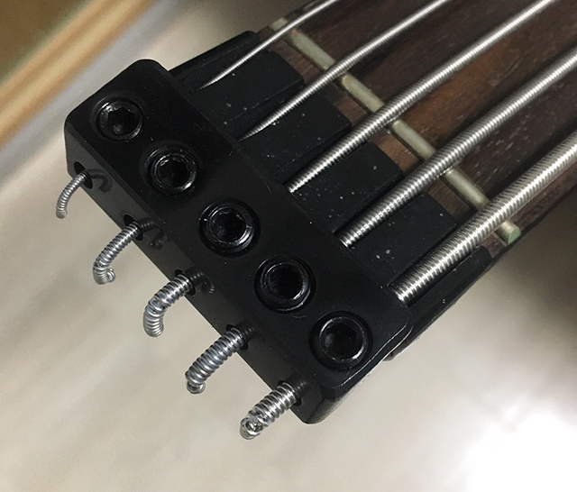 エリクサー弦をSpirit XT-25に装着