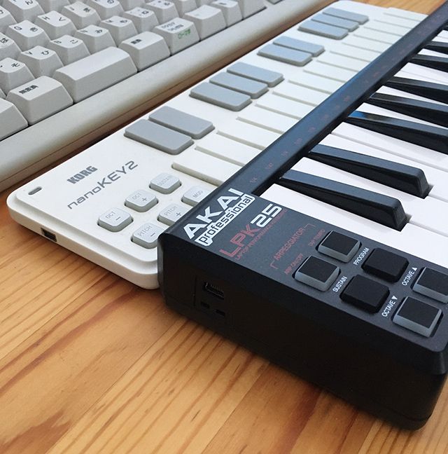 AKAI LPK25